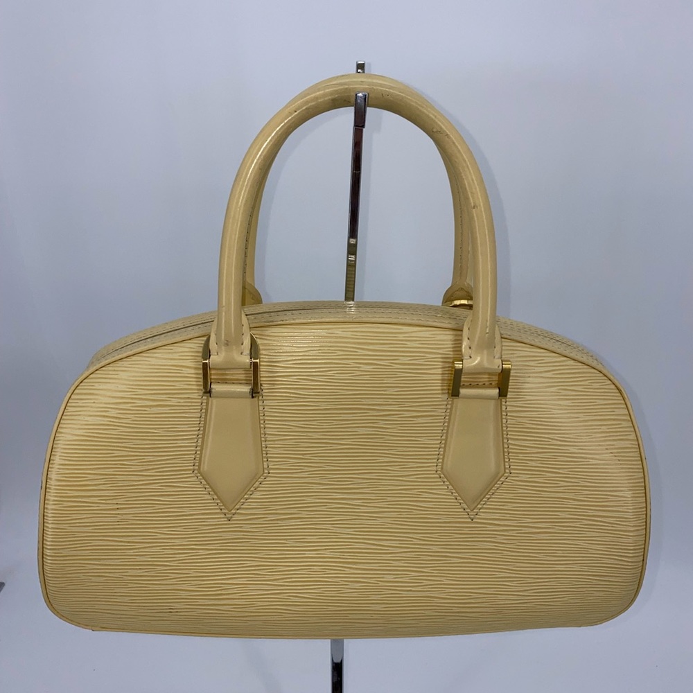 Louis Vuitton Epi leather Jasmine
